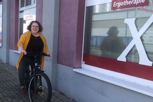 Katrin Paßin mit einem "Lease-a-bike"