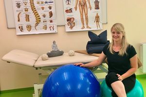 Physiotherapeutin Luisa Mitsching empfängt ab sofort Patienten in ihrer Praxis am Standort St. Joseph-Krankenhaus Dessau
